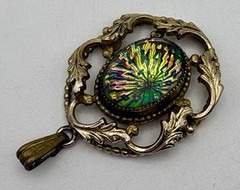 Vintage Gold Tone Oval Watermelon Rivoli Pendant Unmarked