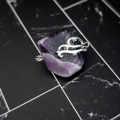 Vintage Pendant Raw Purple Stone with Silver Tone Accent – No Chain Included