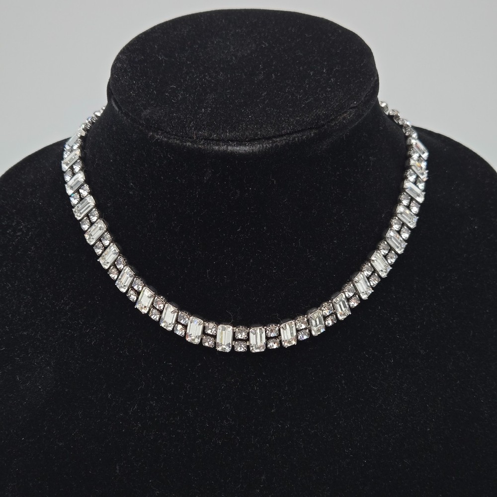 Vintage Weiss Rhinestone Emerald Cut Line Necklace Clear Silver Toned Choker