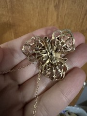 Judy Lee Style floral brooch Necklace blue rhinestones in a gold-tone filigree