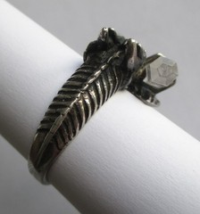 Sz 9.5 VINTAGE STERLING SILVER CLEAR QUARTZ ROCK CRYSTAL WAND DRAGON RING