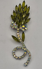 Vintage Aurora Borealis Rhinestone Floral Leaf Plant Brooch