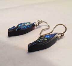 Vtg Art Glass Cut Tumble Marquis Shaped Dangle 1” Pierced Peacock Iridescent