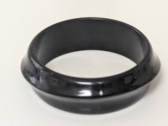 Vintage black bakelite bracelet MCM Modern “Swirl” Round Bangle