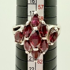 Vtg JJJ Avon 925 Sterling Silver LG Ring Size 9 Garnet Cluster Multi Marquise Vl