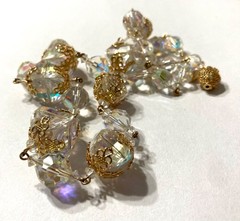Vintage Vendome Gold Tone Filigree AB Bead Necklace Push Pin Closure 20”