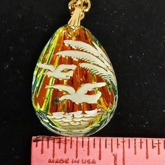 Vintage German Made 24 Inch Gold Tone Chain Necklace With 3D Birds Pendant