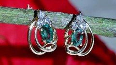 14k y/gold earrings 0.45ct natural, treated emerald natural diamond stud 2.72gr