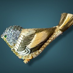 Bird Brooch Vintage Blue Rhinestone Gold Tone Figural Pin Mid Century