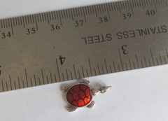 11/16in VINTAGE STERLING SILVER RED ENAMEL SEA TURTLE ANIMAL CHARM