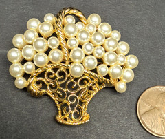 Vintage NAPIER Basket Brooch Gold Tone Filigree Faux Pearl Bouquet Basket Pin
