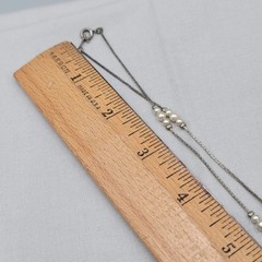 Vintage Serpentine Station Chain Necklace Silver tone White Bead 28″