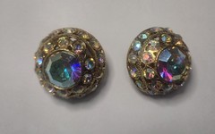 Vintage Signed Graziano 1980s Dome Aurora Borealis Gold Tone Clip On Earrings