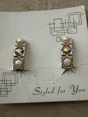 Vintage Aurora Borealis & Faux Pearl Set In Gold-Tone Squares 17” Clip Earrings