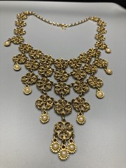 GOLDETTE Fancy VTG Gold Tone Faux Pearl Waterfall Bib Necklace Stunning 16-18in