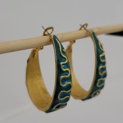 Vintage Gold Tone Pink Blue Enamel Dangle Hoop Earrings Statement