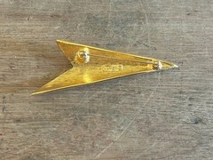 Arrow Art Deco Style Brooch Large Vtg Napier 2-7/8″ Fashion Pin Brass/Gold Tone