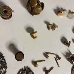 Varied Lot of Vintage Collar Buttons & Studs. Costume, Jewelry, And More.