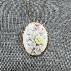 Vtg LARGE PORCELAIN PAINTED PINK FLOWER CAMEO BROOCH PENDANT NECKLACE GF 12-20