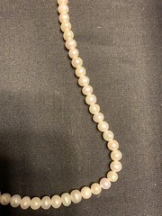 Vintage Pearl Necklace 18k Gold Clasp 19” Long 90 Hand-Strung Pearls