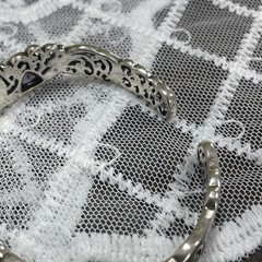 Openwork carved blue topaz bracelet for women, vintage style.