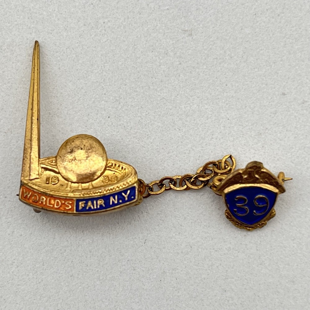 1939 New York World’s Fair Souvenir Pin Trylon Perisphere Gold Tone Blue Enamel