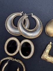 Fun Vintage 90’s Earrings Lot of 19 Chunky Big Gold Tone Earrings Hoops Mix Lot
