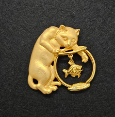 VTG Lot of 3 Cat Brooches JJ Jonette AJC Cat Fish Bowl Cat Butterfly Gold Tone