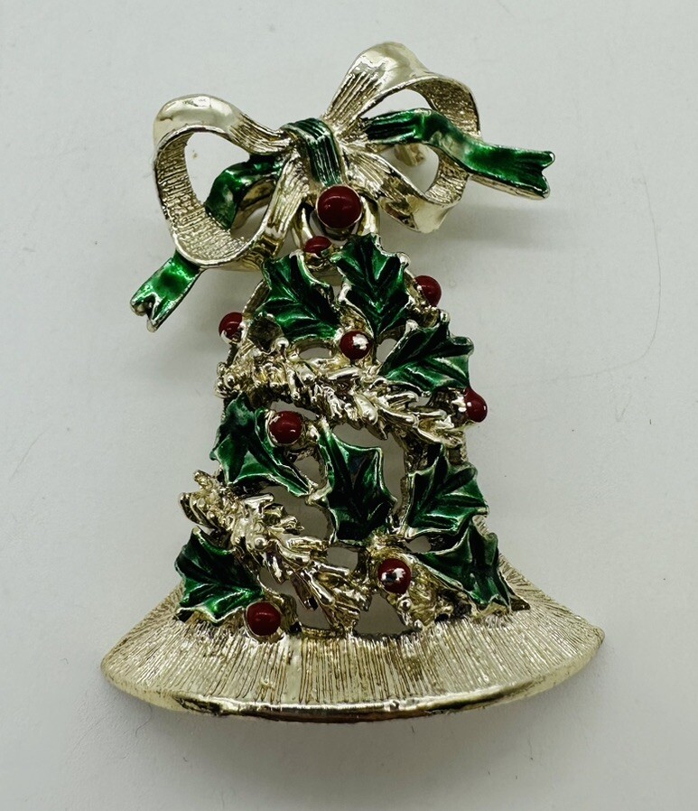 Vtg Gerry’s Co Christmas Bell Brooch Pin Gold Toned Green Holly Red Berries