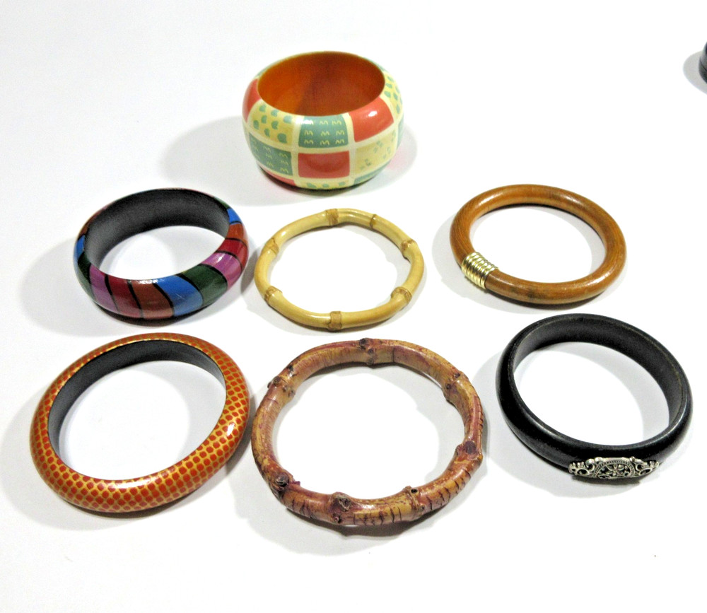 VTG & UP LOT 7 BRACELET BANGLE some CHUNKY WOOD red black brown silver gold tone