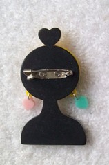 Vintage Fashionista Lady with Hearts 2.50″ Layered Acrylic Pin or Brooch – NWOT