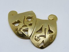 Abstract Comedy And Tradegy Masks Vintage Gold Tone Theatre Signed Ultra Craft