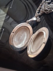 Sterling silver large locket double sided photo pendant necklace, Vintage 37″