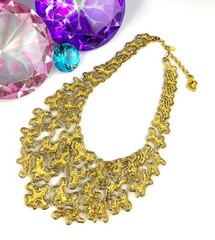 ULTRA ELEGANCE 1974 MONET ‘MANDIRA’ GOLD-TONE FREE FORM BIB STATEMENT NECKLACE