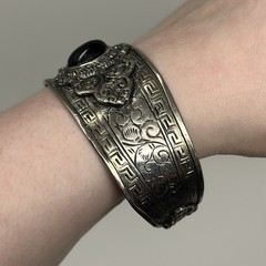 Vintage Silver Tone Nickel Silver Black Onyx Cabochon Wide Open Cuff Bracelet