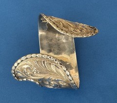 Vintage RARE Signed MOSES Sterling Silver Hand Engraved Curved End Cuff Bracelet