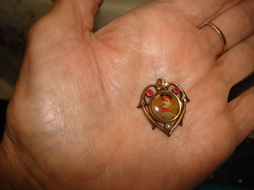 Antique Metal Heart Stone Painted Miniature Soldier Waterproof Talisman Pendant