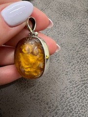 Vintage Baltic Amber Pendant Sterling Silver 925 Round Shape Flower