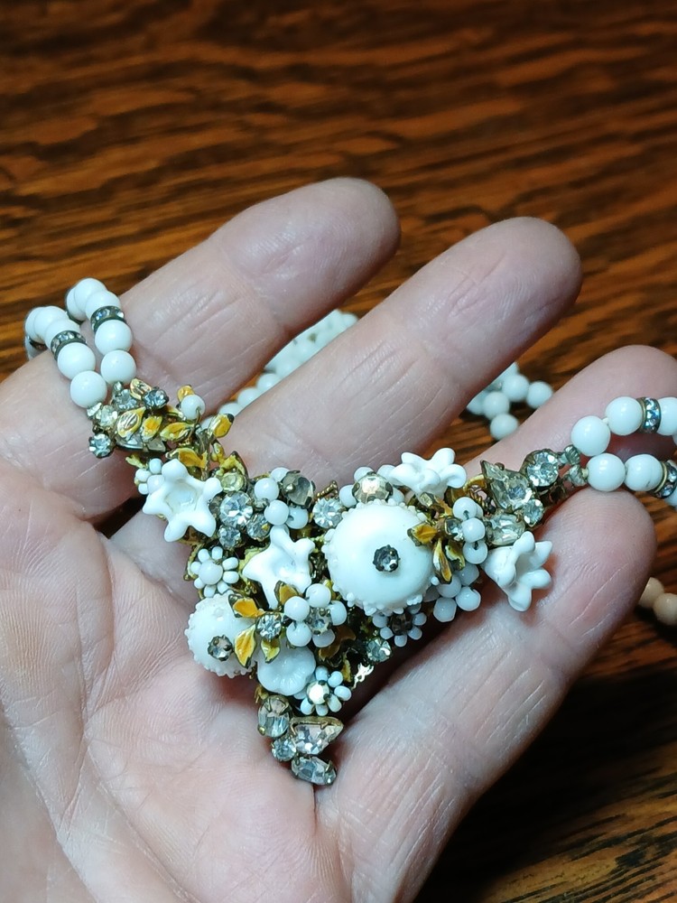 Vintage Early Signed Laguna 2-Strand Wired Center Wht Glass Rhinestone Necklace