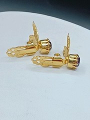 Vintage Purple Rhinestone Clip Earrings Gold Tone Fairy Bug Wings Repousse 3/4″