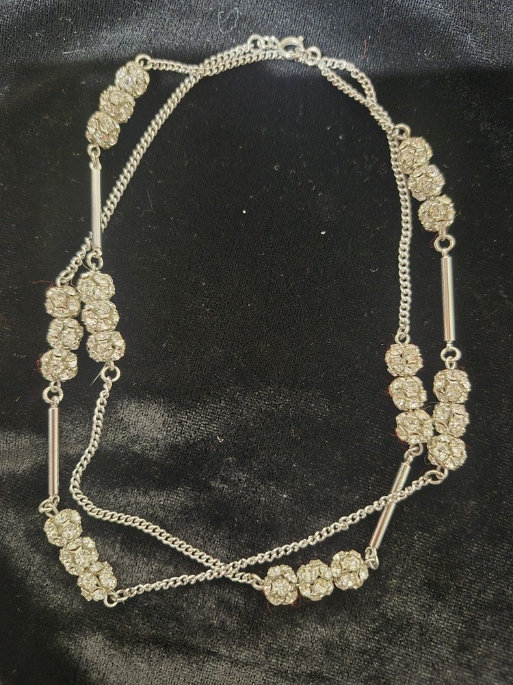 Silver Tone Rhinestone Station Necklace – Long Chain – Elegant Vintage Style
