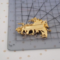 Vintage Rare MMA Met Museum of Art Draped Garland Christmas Tree Pin Brooch