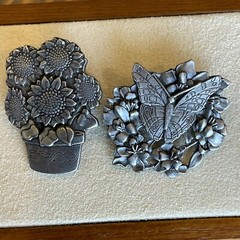 Lot of 2 Birds & Blooms Limited Edition Pewter Brooches Pins 2006/2008 Butterfly
