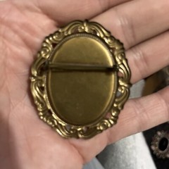 vintage pin brooch estate milk glass lavender yellow pansy patel gold oveal