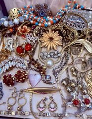 Vintage Estate Costume Jewelry Lot! SARAH COV, AVON and more!