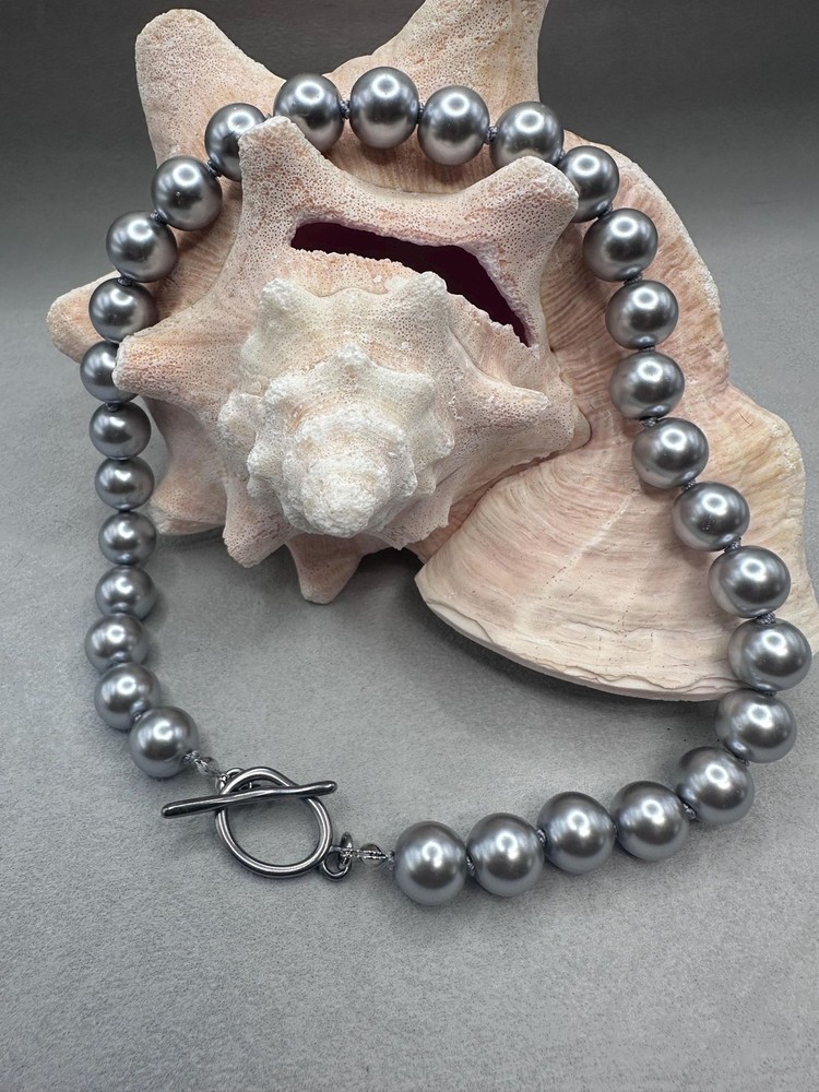Minimalist Light Grey Glass Pearl Choker Stainless Toggle
