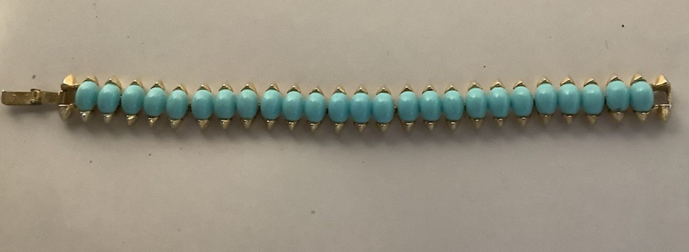 Vintage Crown Trifari Cabochon Faux Turquoise 6.25” Bracelet w/ Fold Over Clasp