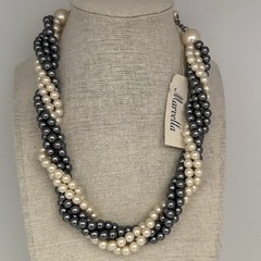 Vintage MARVELLA NWT NOS Twisted Pearl Torsade Necklace Black White