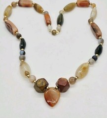 Multicolored Agate gemstone Necklace Vintage Chunky Heart Pendant 26 in
