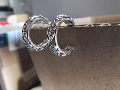 1 Pair Old .75″in Silver Tone 3/4 Circles Stud Earrings